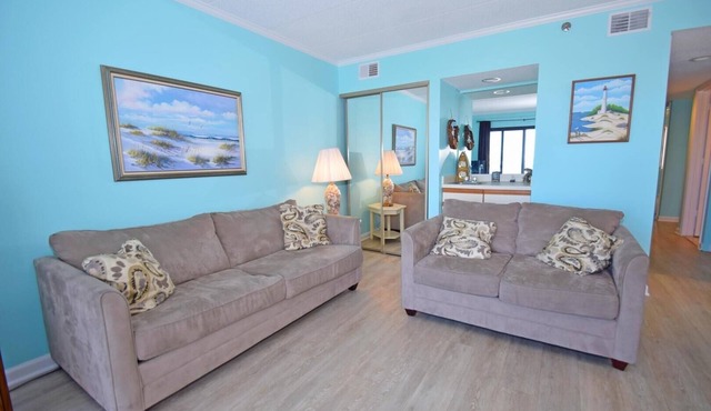 Bay Princess 211 2 Br condo by RedAwning