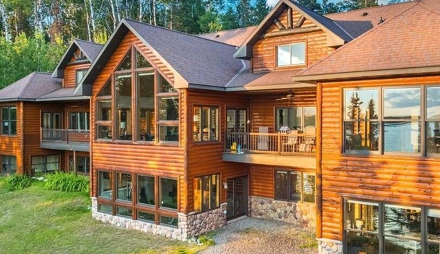 Bay Ridge North Lakeshore Lodge Retreat