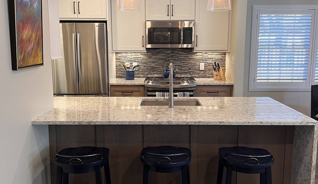 Bay Springs Condo #6 is The Perfect Choice for Your Harbor Springs Vacation!