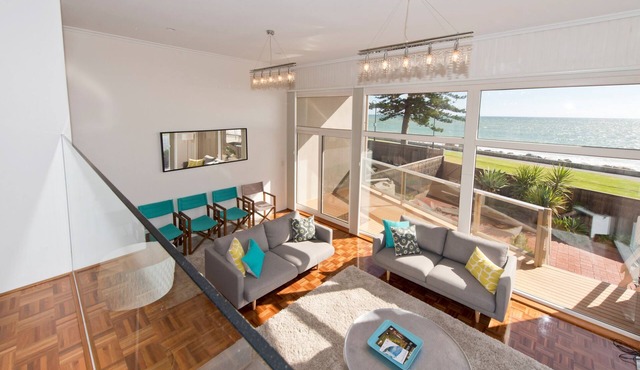 Bay Sunsets - Glenelg - Beachfront - Large - View