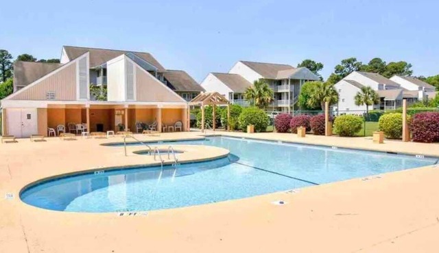 BAY TREE gorgeous condo in Little River