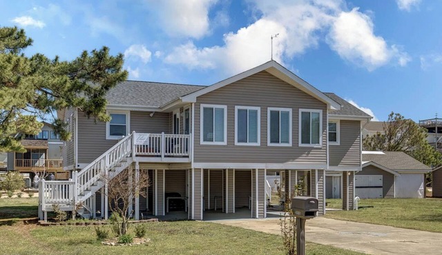 Bay View | 775 ft from the beach | Dog Friendly