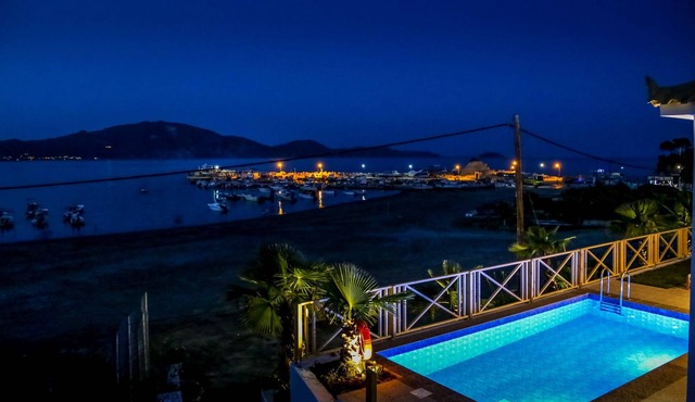 Bay View I - Two Bedroom Villa, Sleeps 4