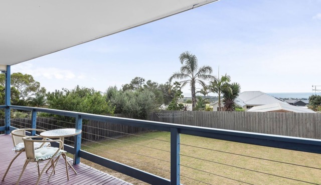 Bay View - Open living with great views