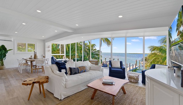 Bay Vista - Luxury, oceanfront home in Key Largo