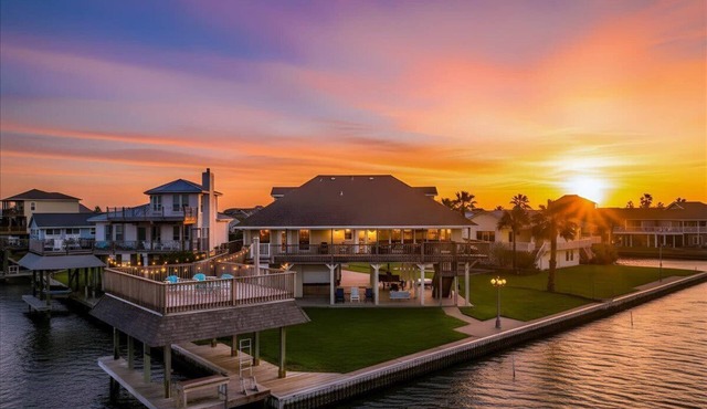 Bay Vista- "New Listing" in Terramar Beach, 4 BR/3 BA, Boat slip