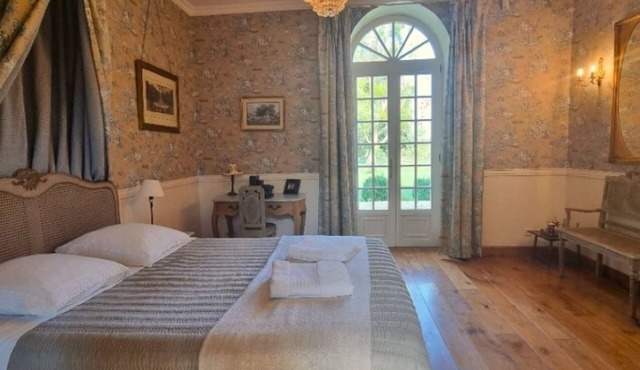 Bayeux : la suite d'Artagnan : french castle life in 1700 sq ft, 3br, 2br, 7p