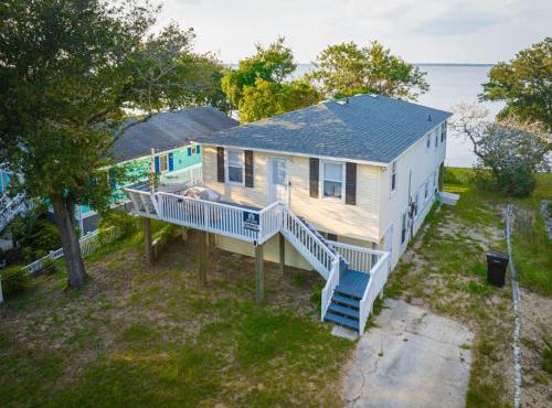 Bayfront Bliss - All New for 2025 w Spa & GameRoom