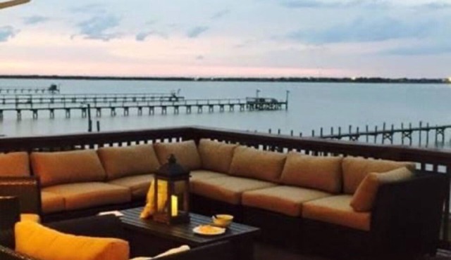 Bayfront Oasis house! on Copano Bay in Rockport, Tx