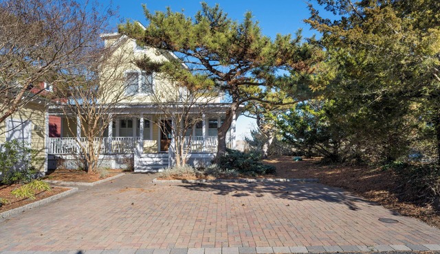 Bayfront on Lewes Beach! 300 Bay