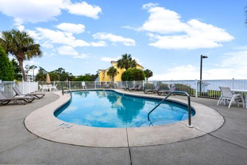Bayfront Paradise-Steps to Sand Pool Kayaking