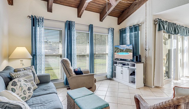 Bayfront Shores Rryc47 2 Bedroom Condo