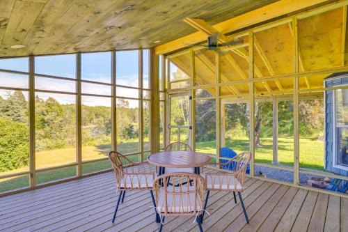 Bayfront Steuben Home w/Screened Porch & Fire Pit