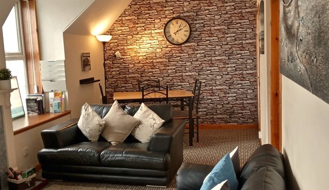 Bayhead Flat 14C- at the heart of Stornoway