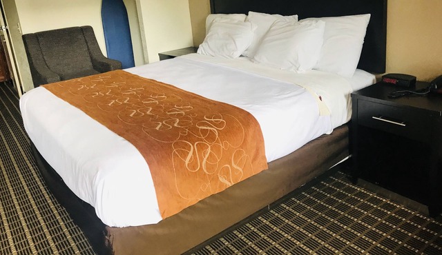 Baymont by Wyndham Acworth