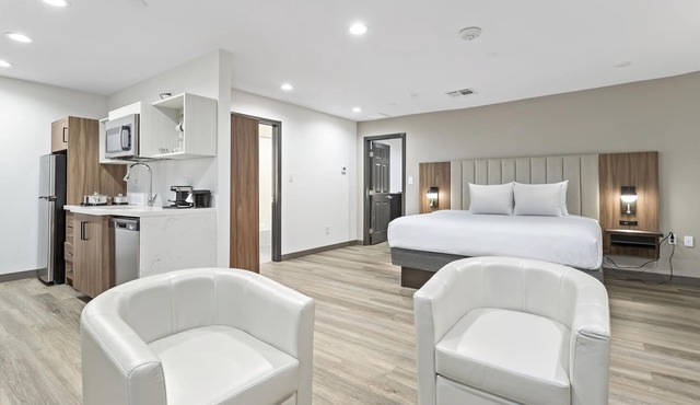 Baymont by Wyndham Beaumont