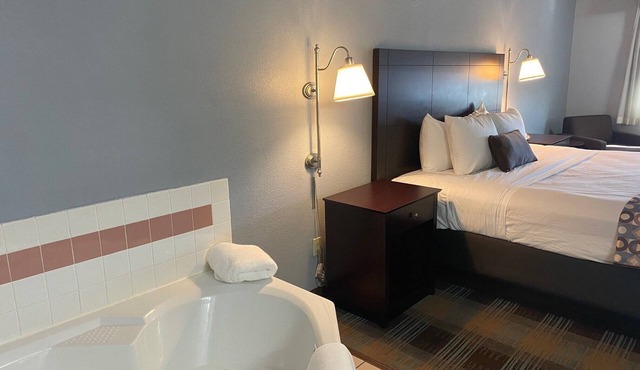 Baymont by Wyndham Danville IL