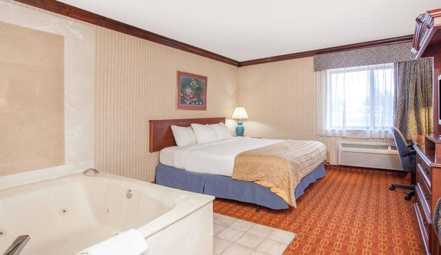 Baymont by Wyndham Detroit/Roseville