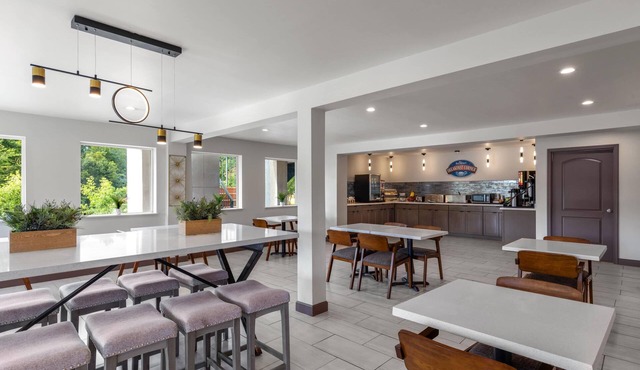 Baymont by Wyndham Dothan