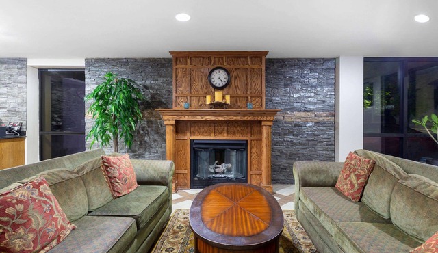 Baymont by Wyndham Elkhart
