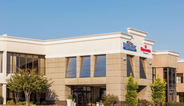 Baymont by Wyndham Fayetteville Fort Bragg Area