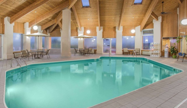 Baymont by Wyndham Freeport