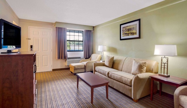 Baymont by Wyndham Jacksonville Orange Park