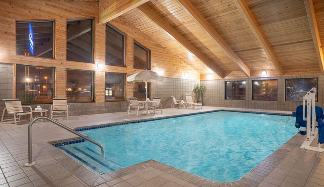 Baymont by Wyndham Lakeville