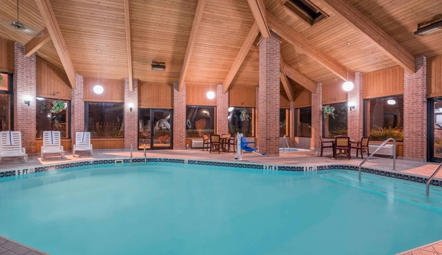 Baymont by Wyndham Marshfield