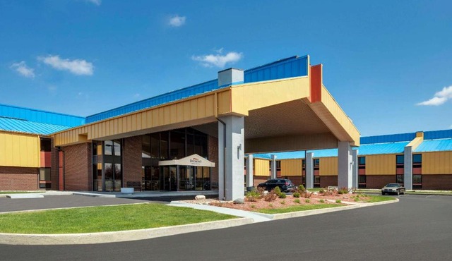 Baymont by Wyndham Muncie Near Ball State University
