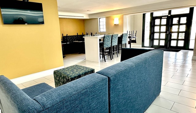 Baymont by Wyndham Nacogdoches Near University