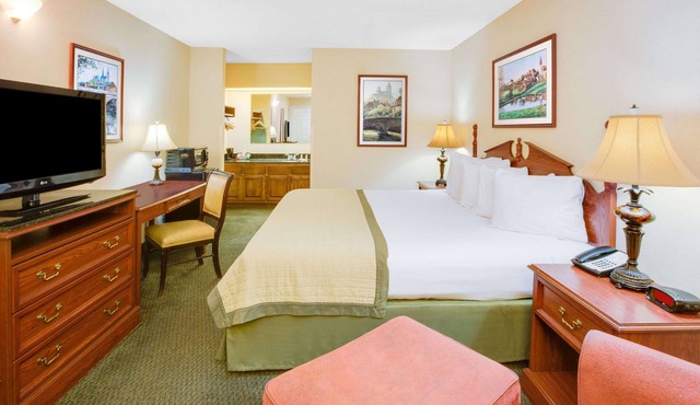 Baymont by Wyndham Ozark