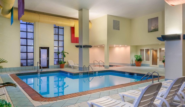 Baymont by Wyndham Plainfield/Indianapolis Arpt Area