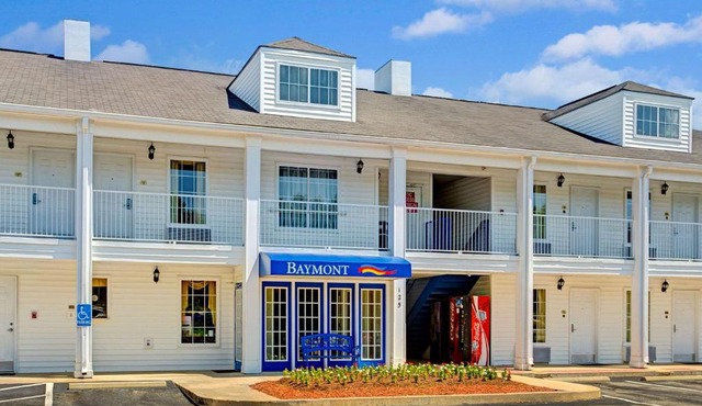 Baymont by Wyndham Smithfield