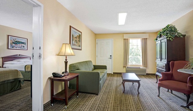 Baymont by Wyndham Smithfield