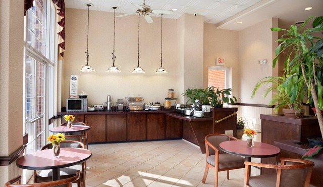 Baymont by Wyndham Warrenton