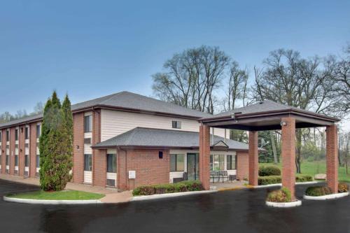 Baymont Inn & Suites Richmond