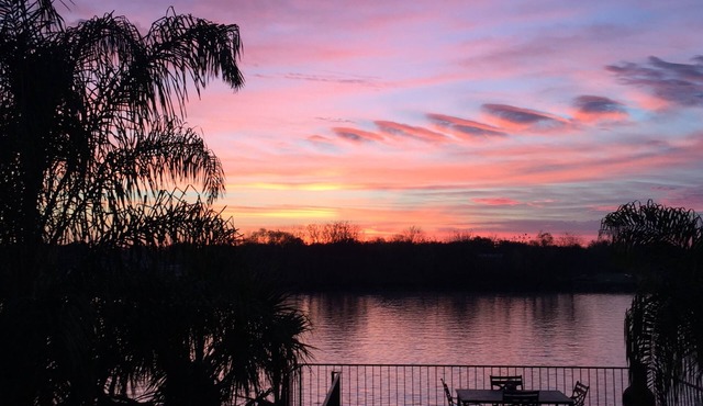 Bayou Life Lodging, Charter Fishing, Ecotourism. Only 25 miles to French Quarter