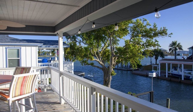 Bayside Blessing by Miss Kitty’s