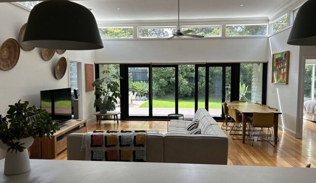 Bayside Bounce! - Sun filled family bayside homen5 min drive from beach! n