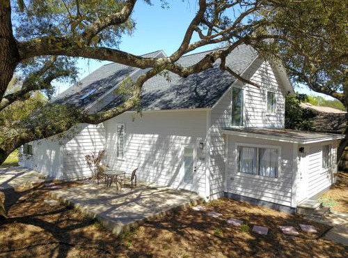 Bayside Cove Retreat Your Coastal Escape