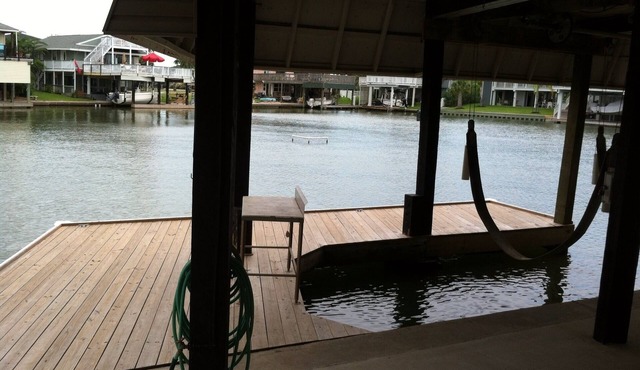 'Bayside Hideaway' Jamaica Beach Canal, Sleeps 8, 3 BR-3 Full Bath