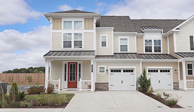 Bayside Resort - 28031 Sea Dock