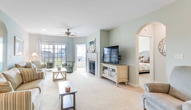 Bayside Resort - 5 star rated 3BR Condo next to Sun Ridge pool complex