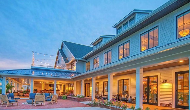 Bayside Resort condo near the beach with shared pools & fast WiFi - dog-friendly