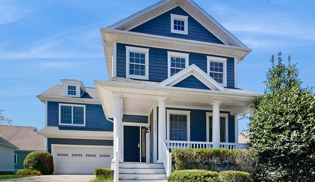 Bayside Resort house w/community pools, hot tubs, tennis courts & on-site golf