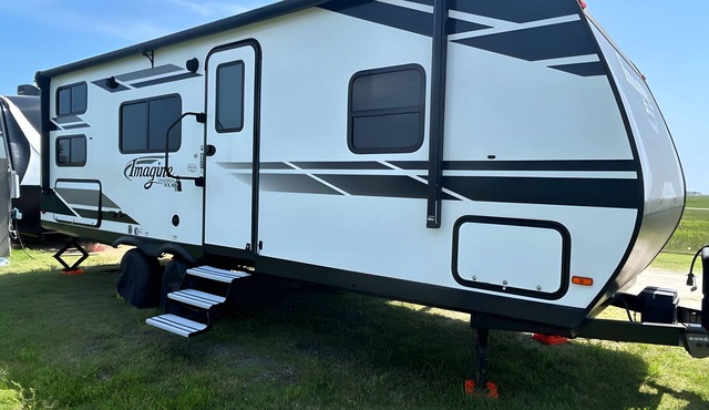 Bayside Retreat –Imagine XLS Bumper Pull - Sleeps 6
