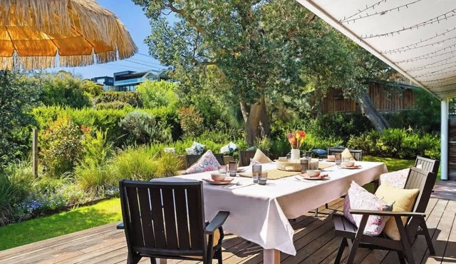 Bayside Retreat - 100m Beach, Games Room