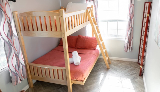 Bayside Retreat - 8 mins to Airport
