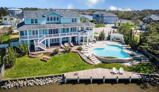 Bayside Retreat | 1820 ft from the Beach | Private Pool